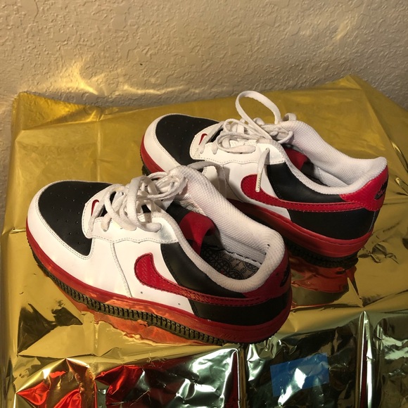 nike boys size 2